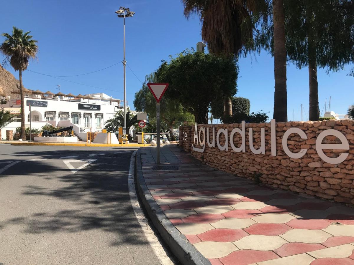 Acogedor Apartamento Recien Reformado En El Puerto Deportivo De Aguadulce Aguadulce  Exterior photo